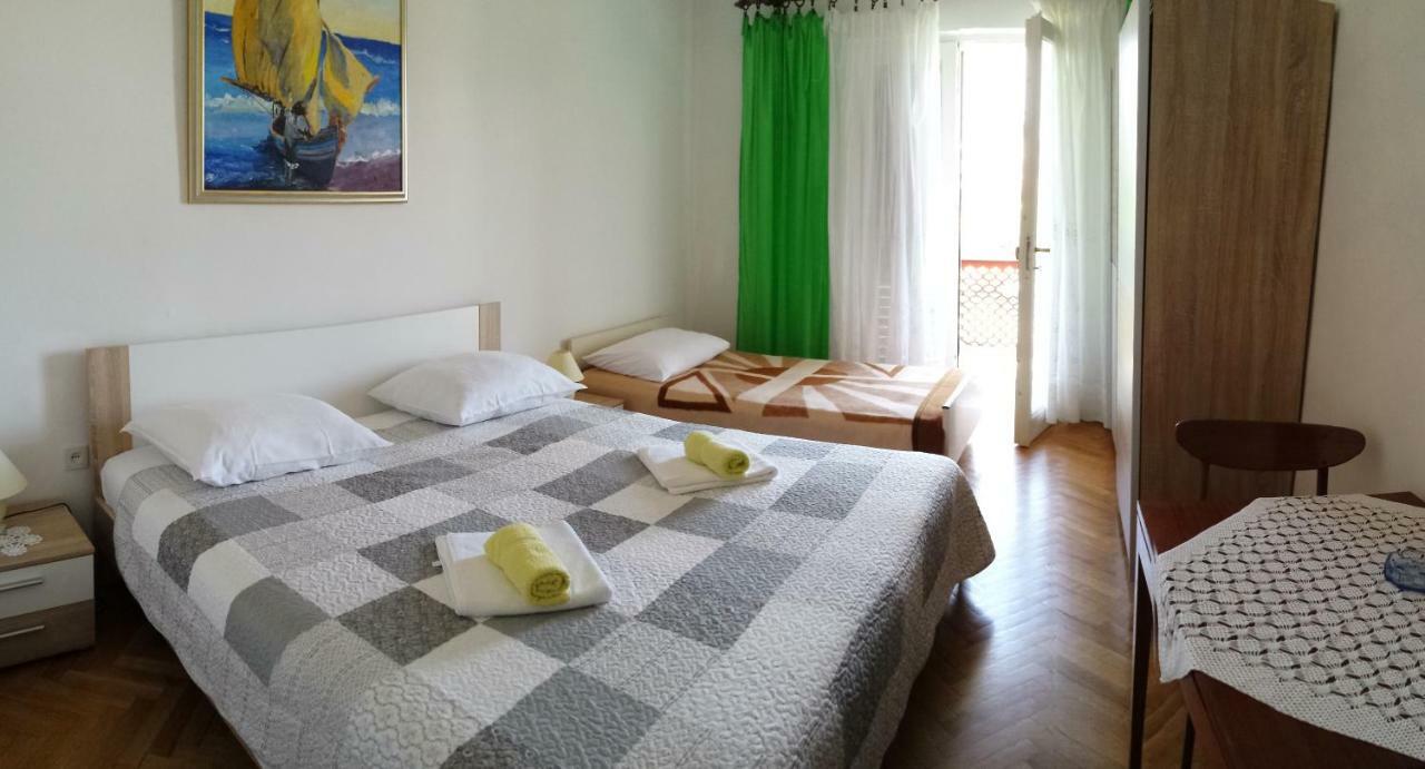 Guesthouse Familija Tariba ซูเปทาร์สกา ดรากา ภายนอก รูปภาพ