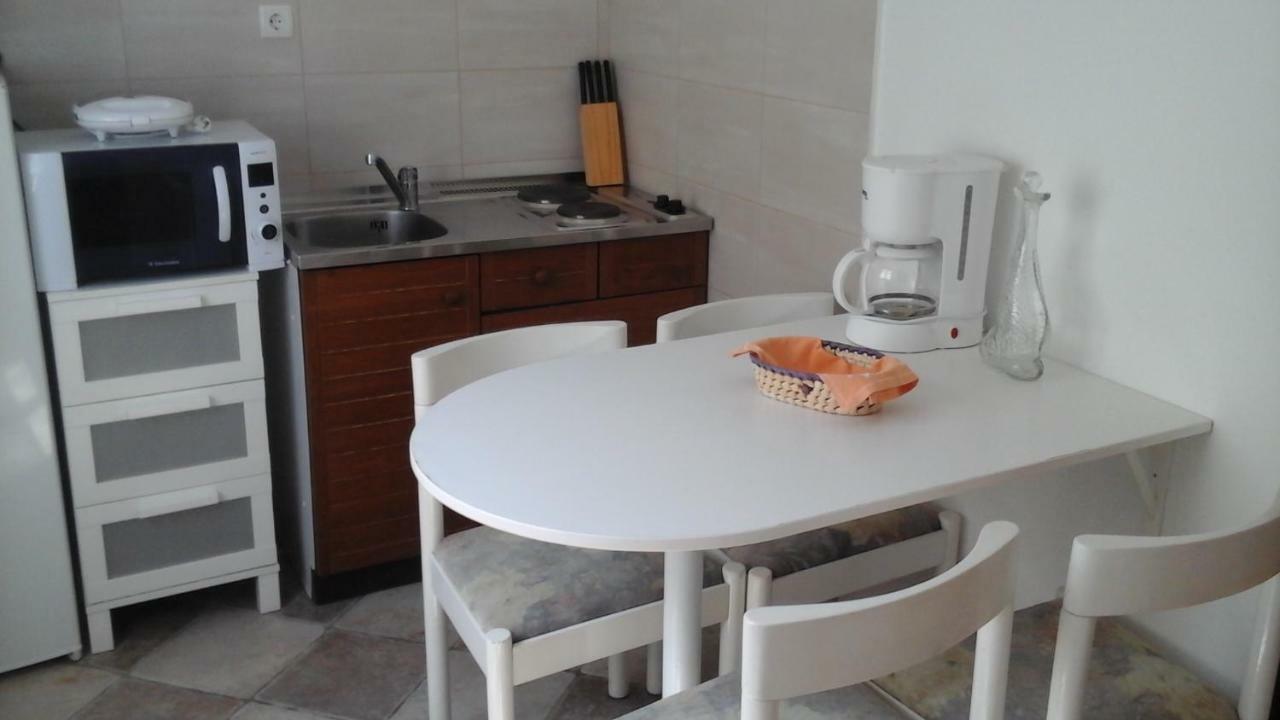 Guesthouse Familija Tariba ซูเปทาร์สกา ดรากา ภายนอก รูปภาพ